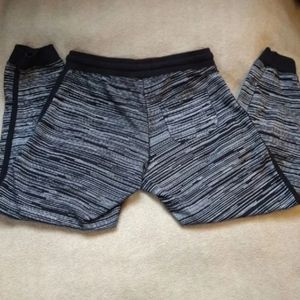 Blue Gear Capri Pants Size Small